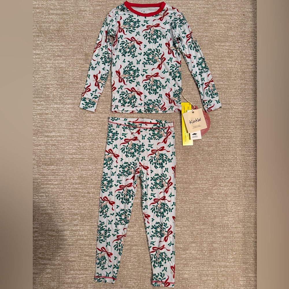 Toddler girls Kickee bamboo christmas pj set